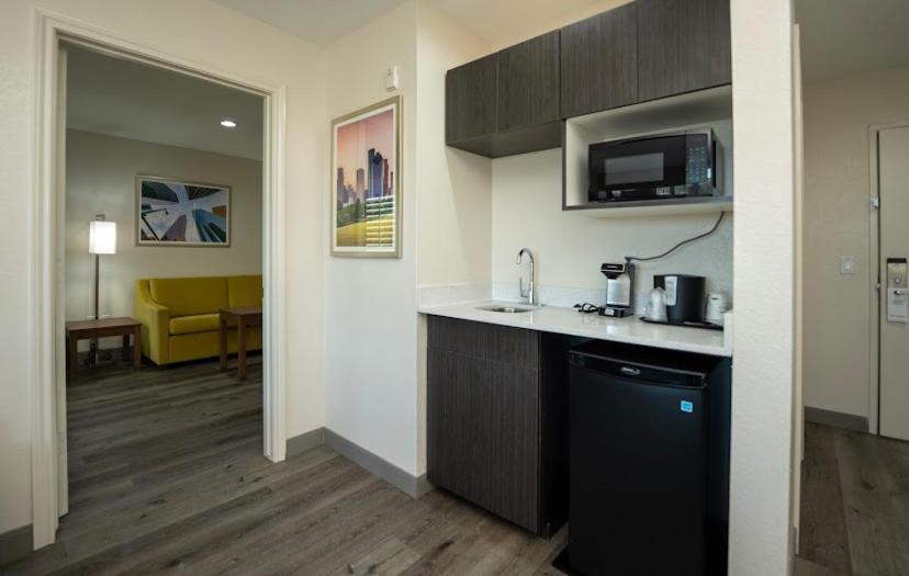 Best Western Houston Iah Intercontinental Airport Inn Humble Exterior photo